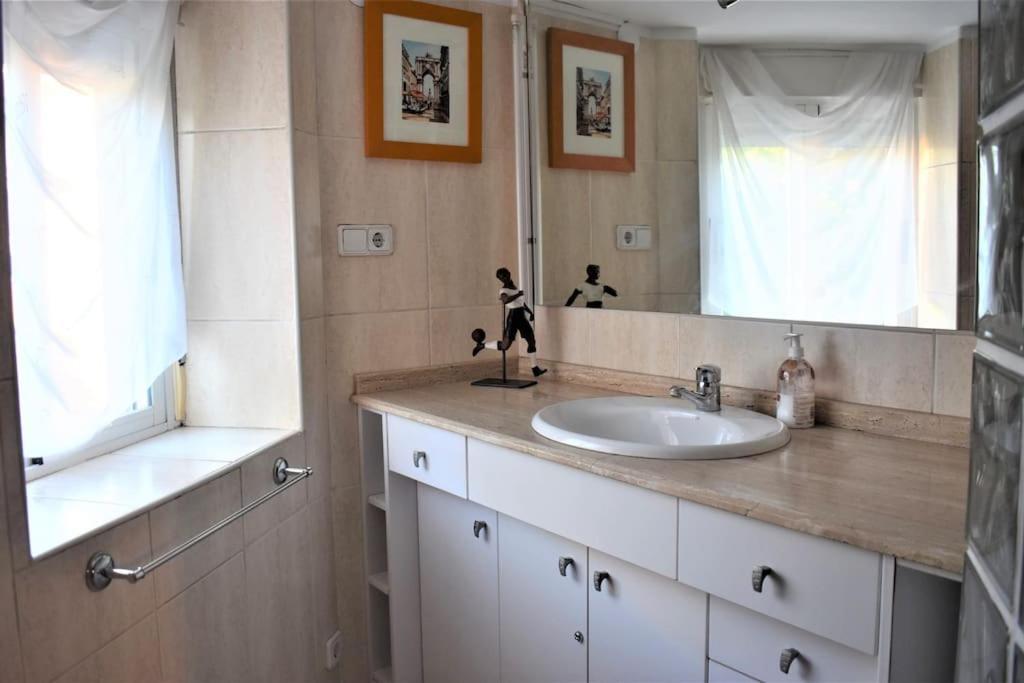 דירות סרגוסה Casa Con Terrazas מראה חיצוני תמונה